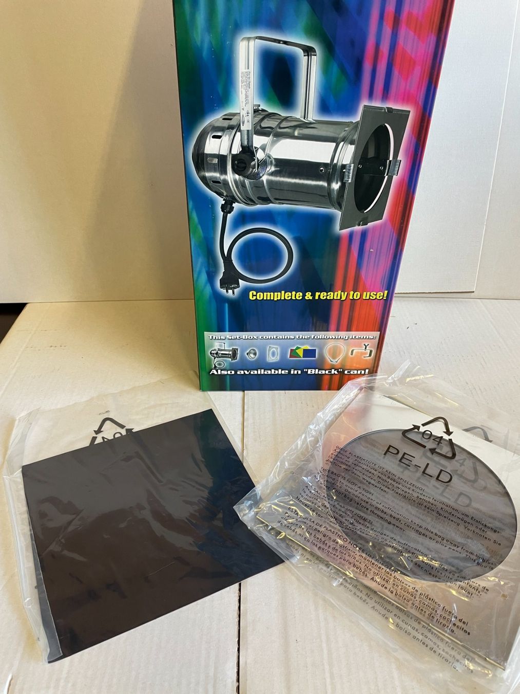 EUROLITE AKKU IP PAR 7 QCL CRMX MK2 - IP65-Akku-Scheinwerfer mit RGBW-LEDs