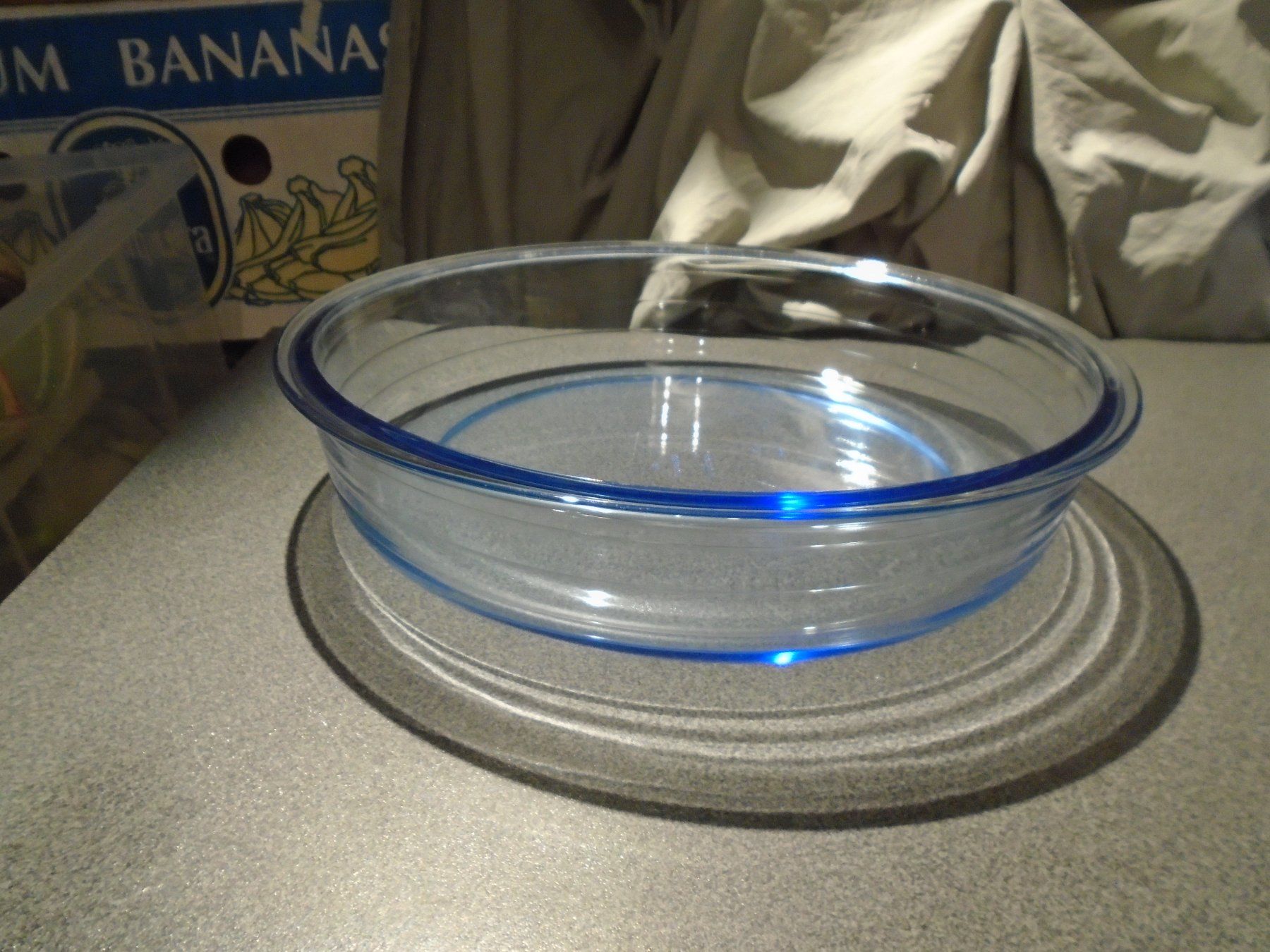 Schalen: Schale Glas/blauer Streifen, Pyrex Corning – Gebraucht aus Zürich von Motzkuh