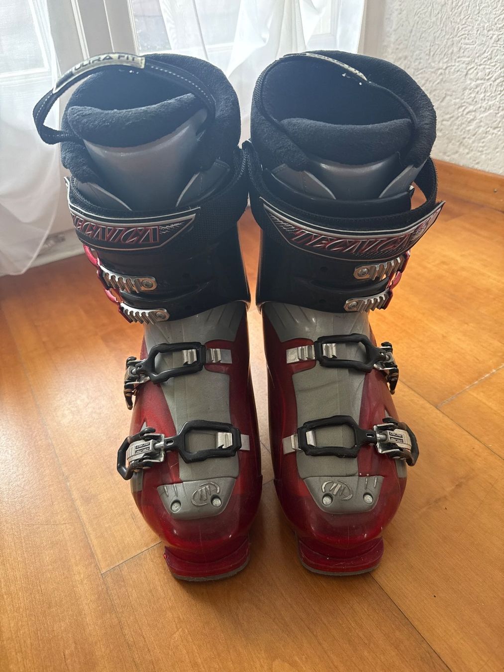 Herrenschuhe: Skischuhe Technica Mega +12 Grösse Mondo 28.0/28.5 – Gebraucht aus Thalwil von vernasm