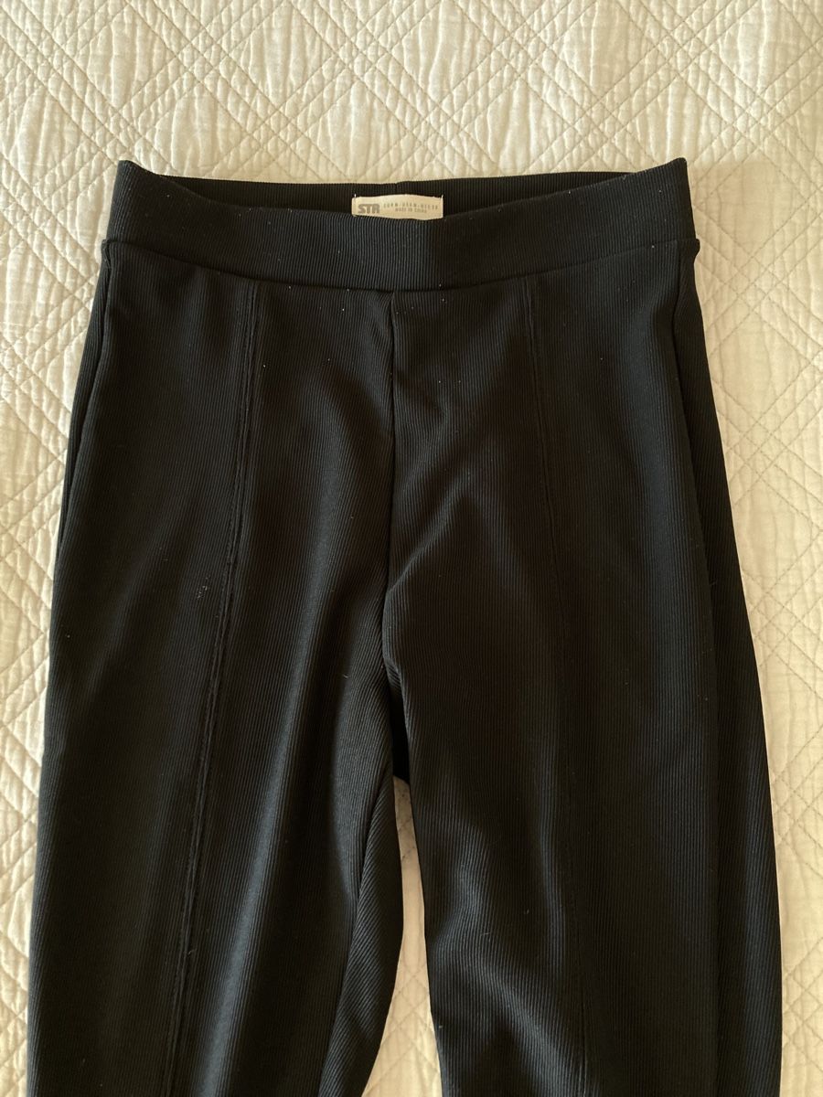 Pantaloni: Pantalon noir – Usato da Lausanne venduto da shabnam.t 2