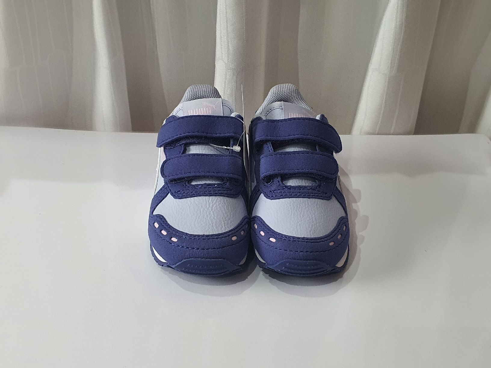 Puma Chaussures filles: Gr. 22 - Puma Kinderschuhe, Neu – Neuf avec emballage d'origine à Nürensdorf par kin_2jn6 2