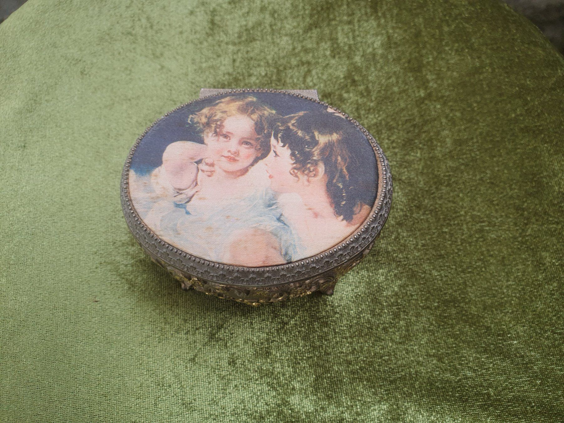 Tutte le decorazioni: Antike Schmuckdose Gold Dose Vintage Geschenkidee – Usato da Reinach venduto da 3Guggerli 1