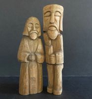 2 Holzfiguren, handgeschnitzt 25 cm.