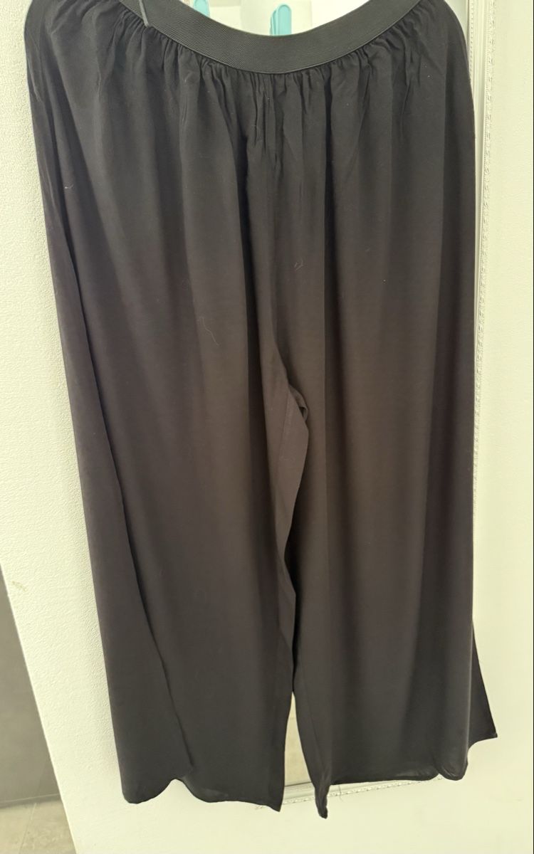 Hosen: Sommerhose / Schlupfhose luftig leicht Grösse L  – Gebraucht aus Pfeffikon LU von pepino17