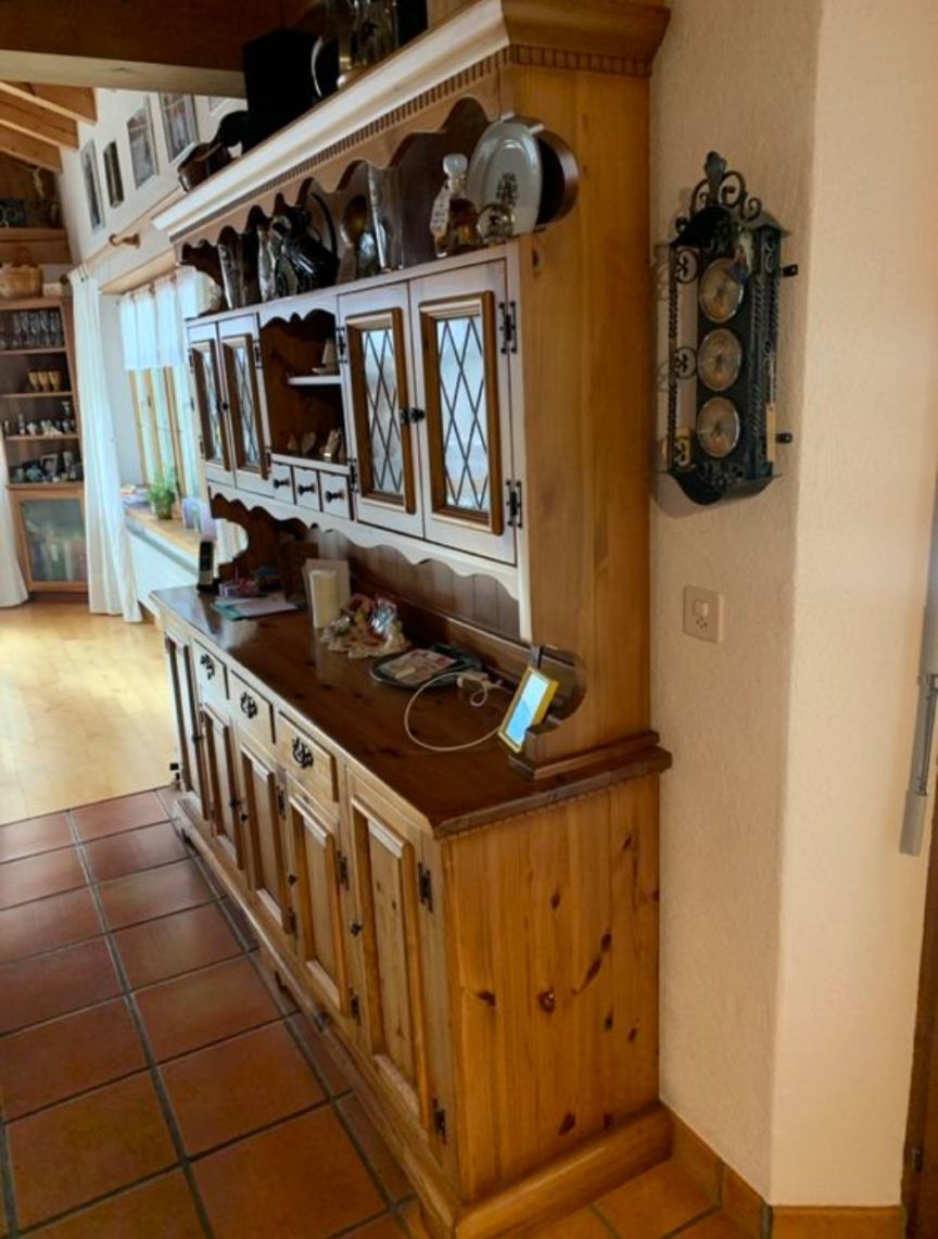 Armadi: Buffetschrank Holz massiv rustikal gebraucht – Usato da Küssnacht am Rigi venduto da zil_9j6l 1