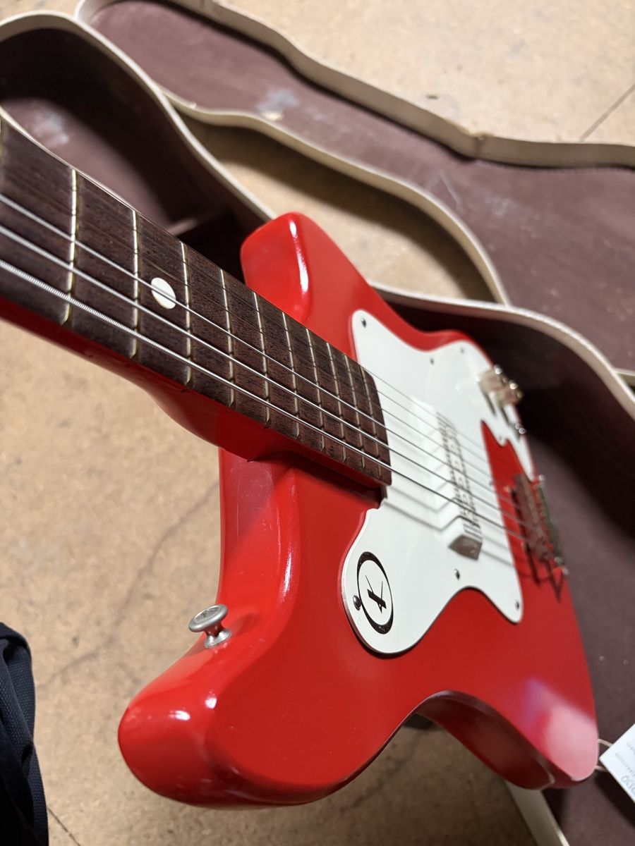 Strumenti musicali: 1965 Kay K-310 – Usato da Winterthur venduto da Rhodijn 1