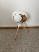 Devialet Phantom Gold mit Stands 