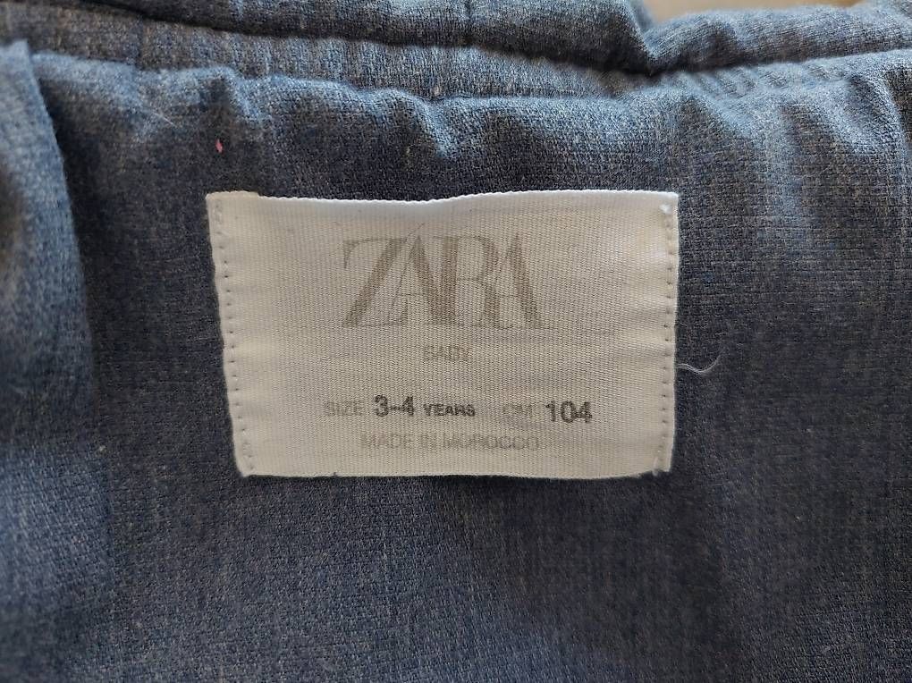 Zara Jacken & Mäntel: Wollmantel mit Kapuze navy 104 – Gebraucht aus Zürich von Taxista 2