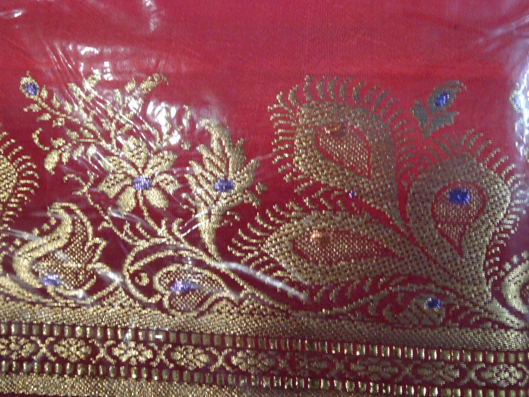Tessuti: Wunderschöne NEUE Saris mit Border Pro Stück 75.- statt 85.- – Usato da St. Gallen venduto da nataraj 2