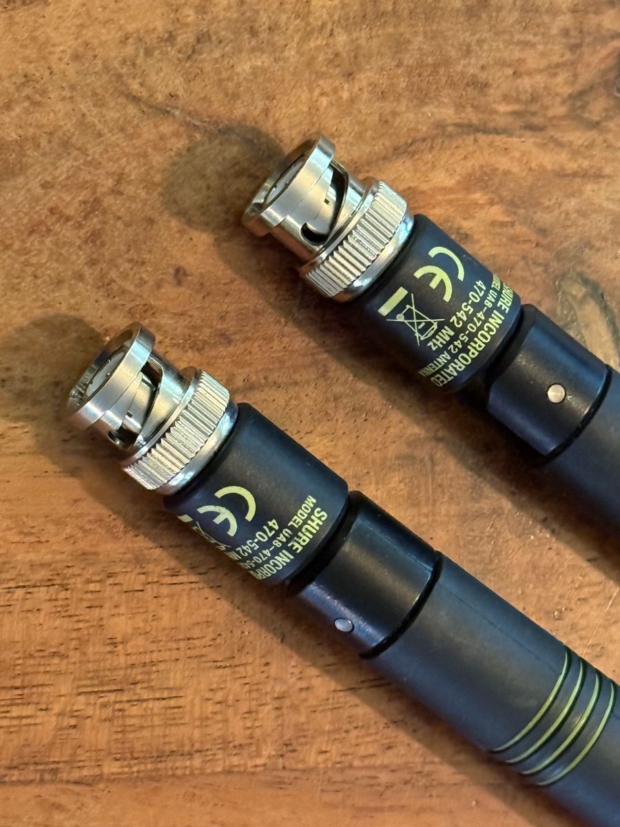 Radiocomunicazione: 2 x Shure Antenne – Nuovo (secondo la descrizione) da Muri AG venduto da Ludrigen 1