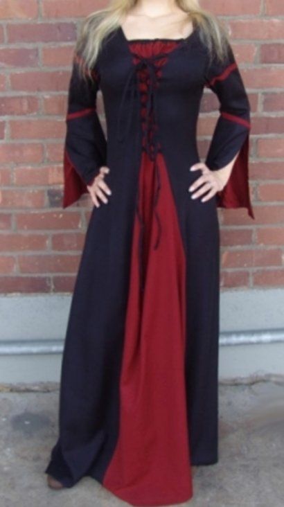 Kleider: Mittelalter Kleid – Gebraucht aus St-Blaise von Mogul0 1