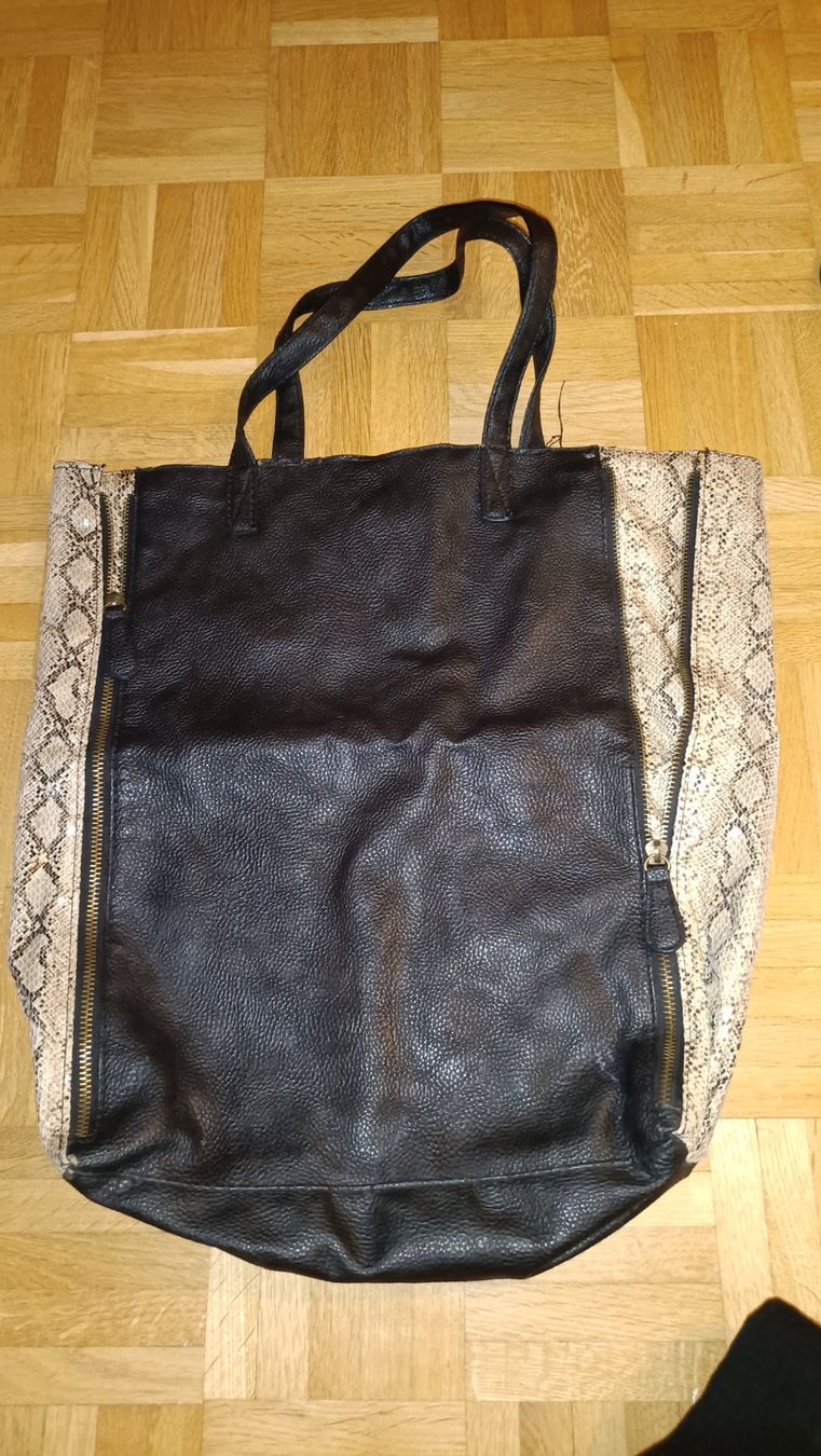 Taschen für Damen: Damen Handtasche – Gebraucht aus Dübendorf von Me_sa 1
