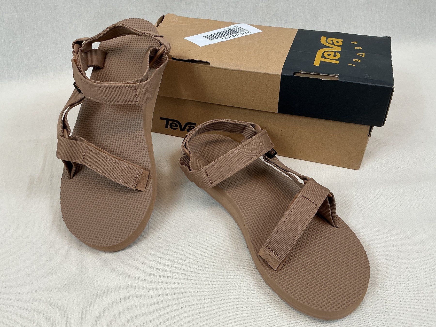Teva Damenschuhe: TEVA Original Universal Sandalen – Neu (gemäss Beschreibung) aus Richterswil von Restwert_Richterswil
