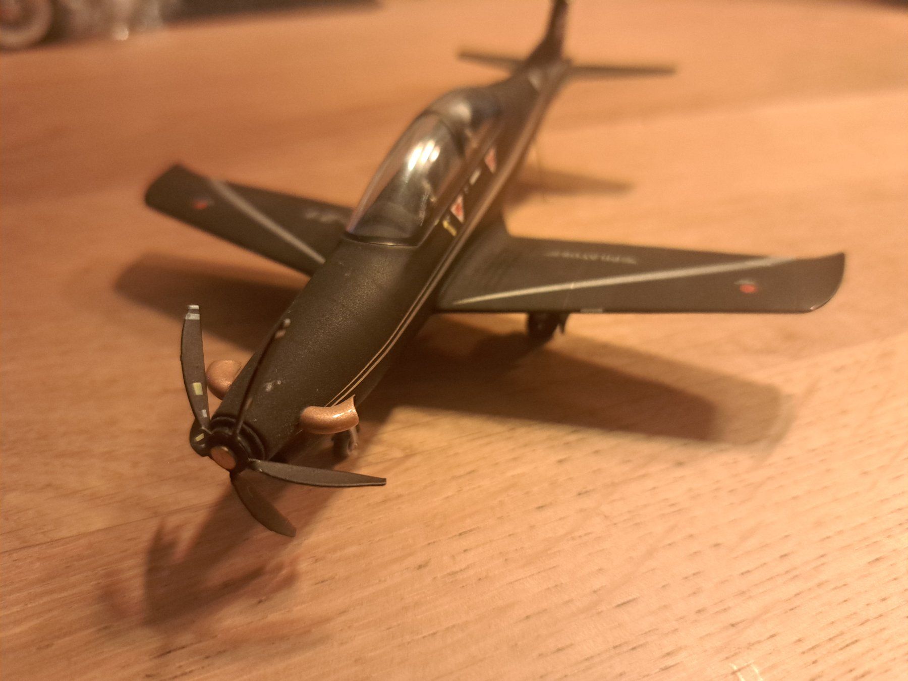 Kit di modellismo & Modellini statici: Pilatus PC-21  Modell – Nuovo (secondo la descrizione) da Emmenbrücke venduto da bikesandmore75 1