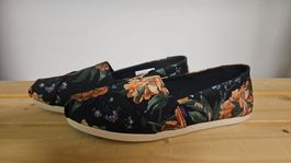 TOMS