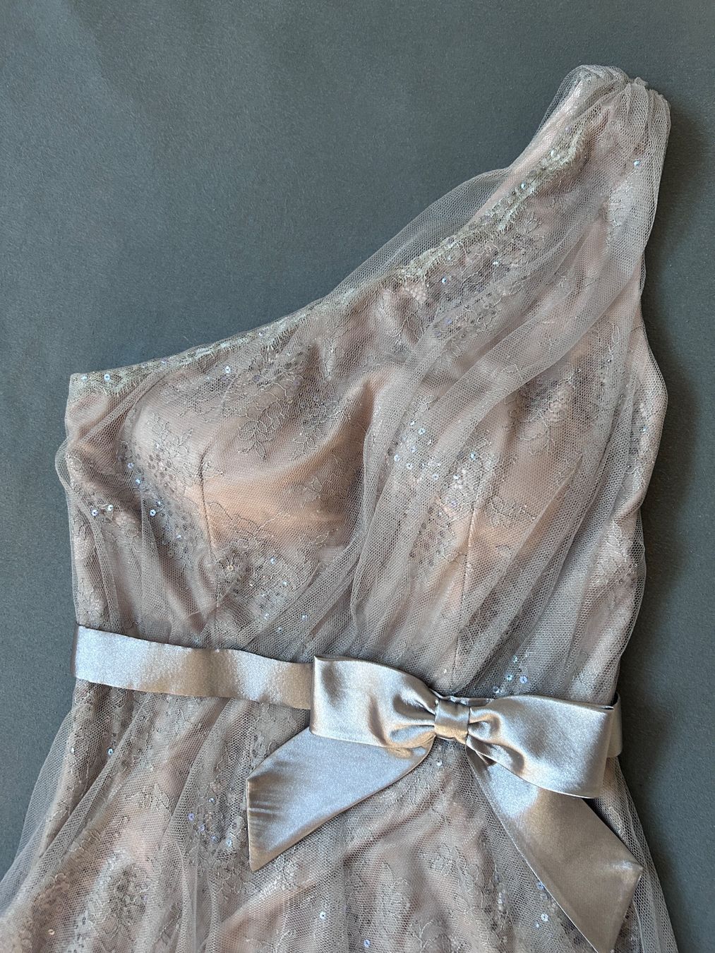 Vestiti: Festkleid – Usato da Möriken AG venduto da EveMllr 1