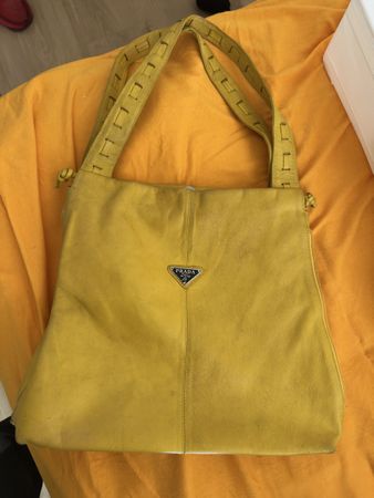 Prada Handtasche Leder Gelb guter Zustand