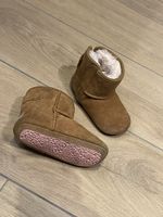Ugg Boots Schuhe Baby Gr. 20,5 warm gefüttert Lammfell