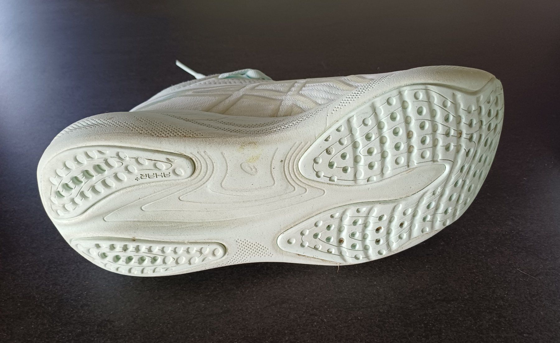 Asics Damenschuhe: Laufschuh von asics – Gebraucht aus Schmiedrued von muecle 4