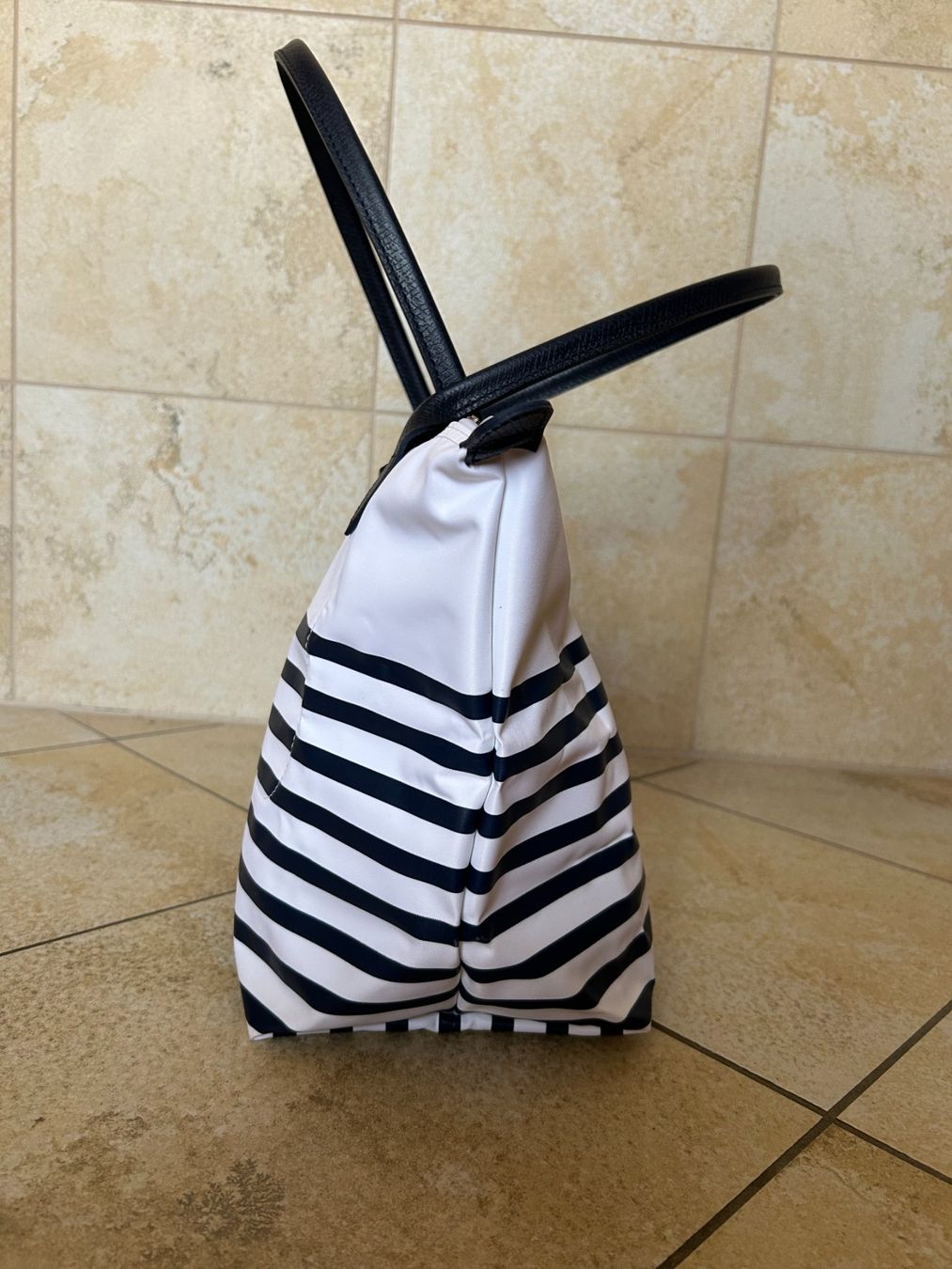 Longchamp Sacs femmes: Sac Longchamp Pliage – D'occasion à Porrentruy par Craps1 1