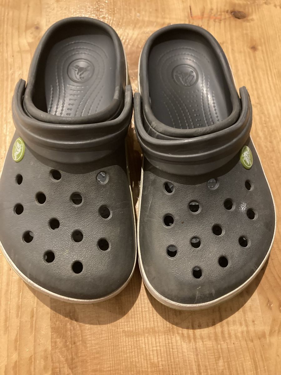 Crocs Scarpe per ragazzi: Crocs Schuhe  – Usato da Löhningen venduto da Balou-12