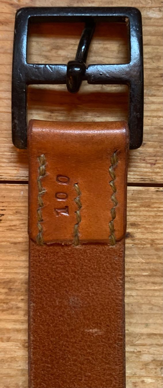 Armée suisse Ceintures: Ledergürtel der CH Armee, Länge 100cm – D'occasion à Goldingen par Bergler012 3