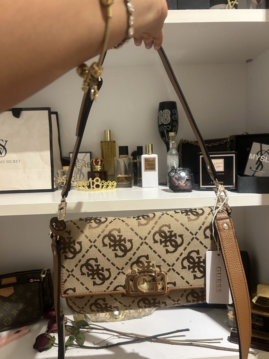 Guess Borse da donna: Borsa Guess – Nuovo e nell'imballaggio originale da Arzo venduto da mar_6rdb