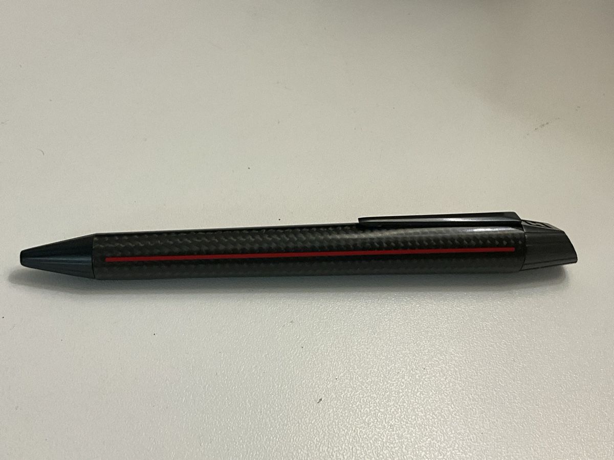Penna & Evidenziatori: Edelberg Sloop Kugelschreiber Carbonfaser Ferrari Look – Usato da Zürich venduto da thovala