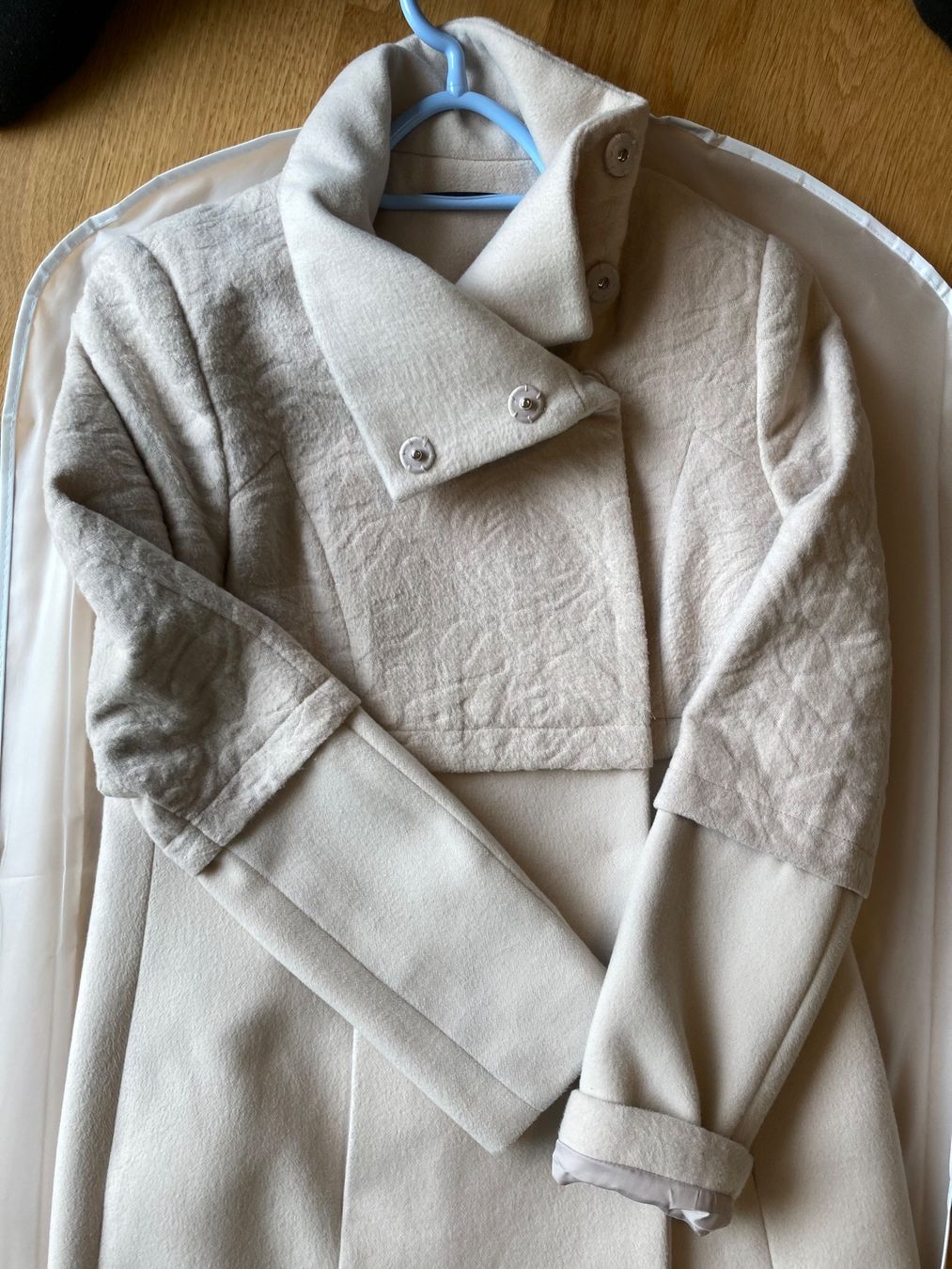 Cappotti: Damen Mantel Gr. 36 weiss – Usato da Stallikon venduto da dotka07 6