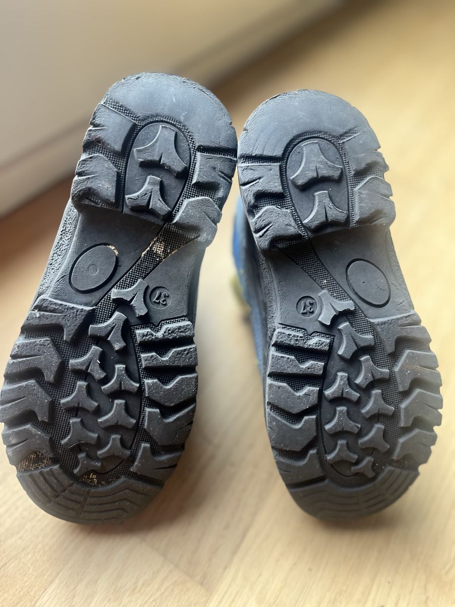 Scarpe per ragazzi: Wanderschuhe Kinder Gr. 38 – Usato da Davos Platz venduto da Infinity795 2