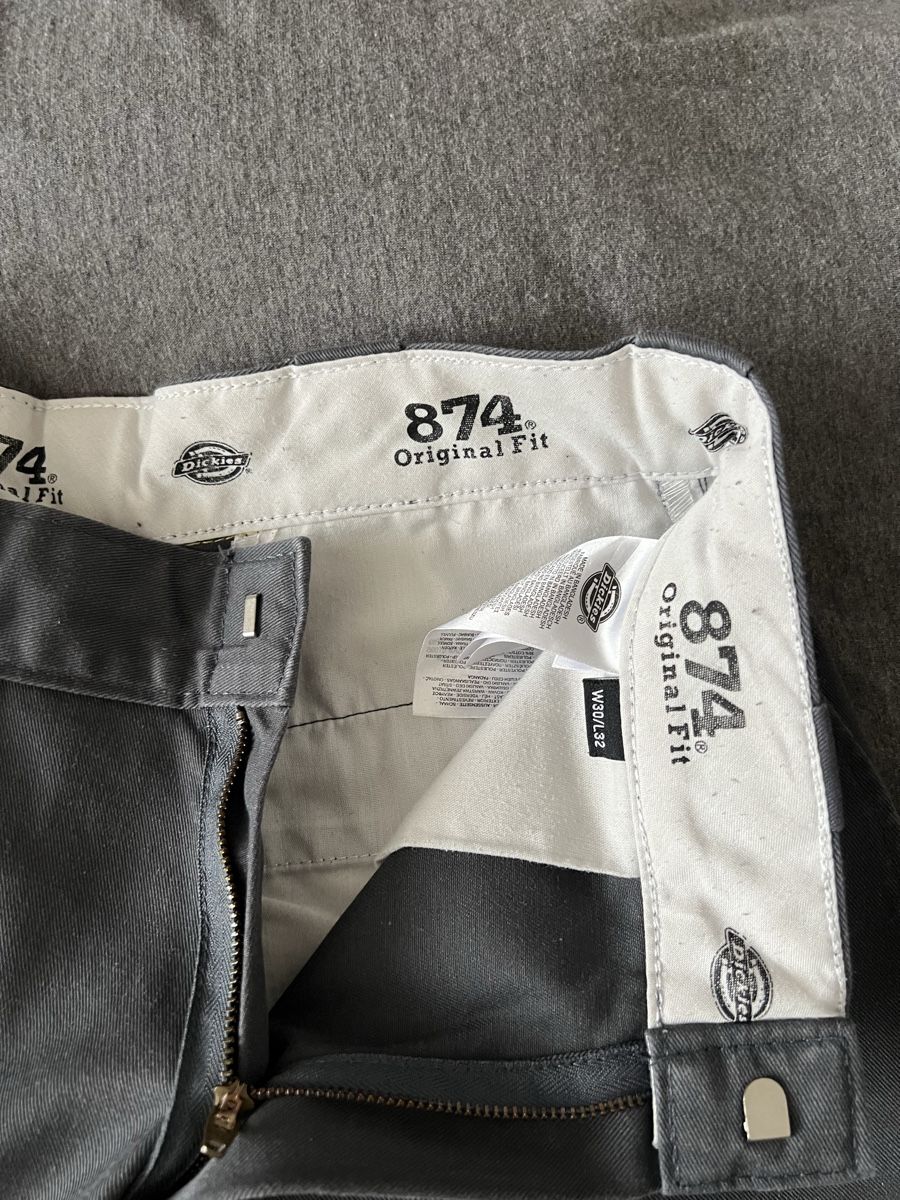 Dickies Pantaloni: Pantalon Dickies 874 gris anthracite, taille 30/32 – Usato da Cortaillod venduto da Y1nn_jqr 4