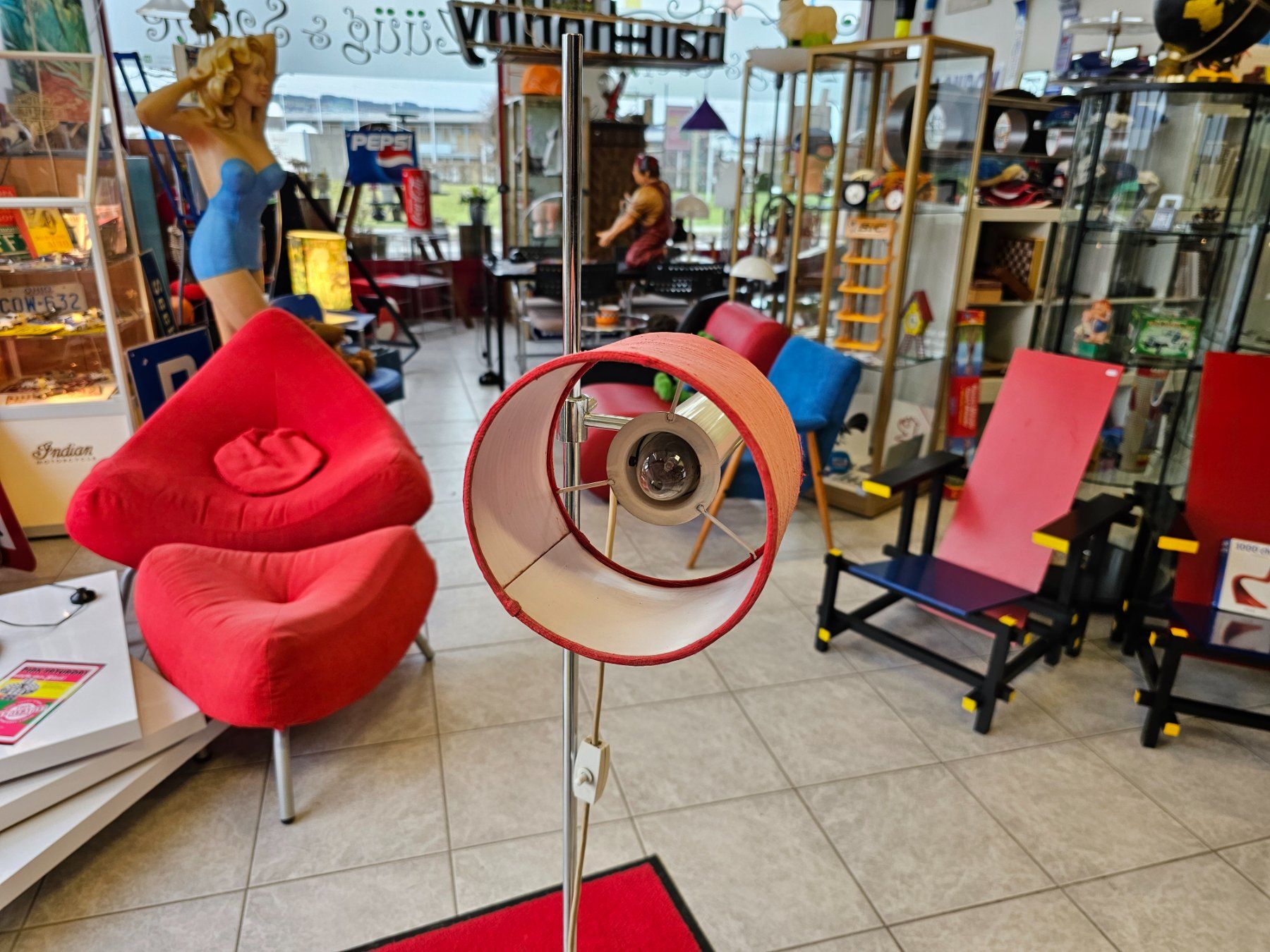 Lampen: 1960 Floor Lamp, Wohnzimmerlampe Stehlampe Ständerlampe – Gebraucht aus Nottwil von Wondewa-Shop 9