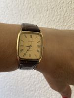 ancienne montre Vintage Montre Zenith cadran doré