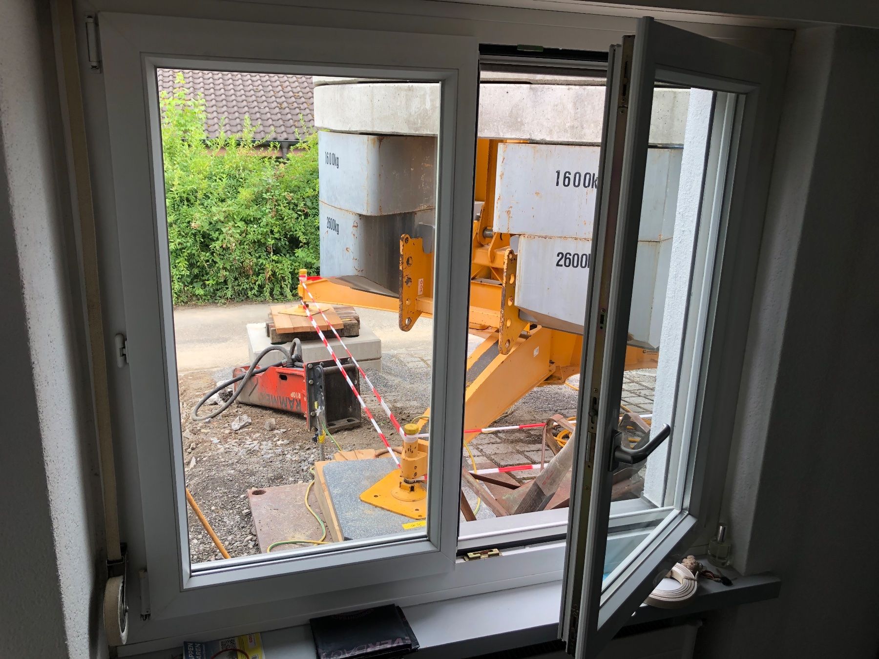 Fenster: Fenster mit 2 Flügel aus Kuststoff – Gebraucht aus Ebikon von Maximal11 2