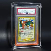Charizard 2006 Pokemon EX Crystal Guardians #4 Holo PSA 8🔥