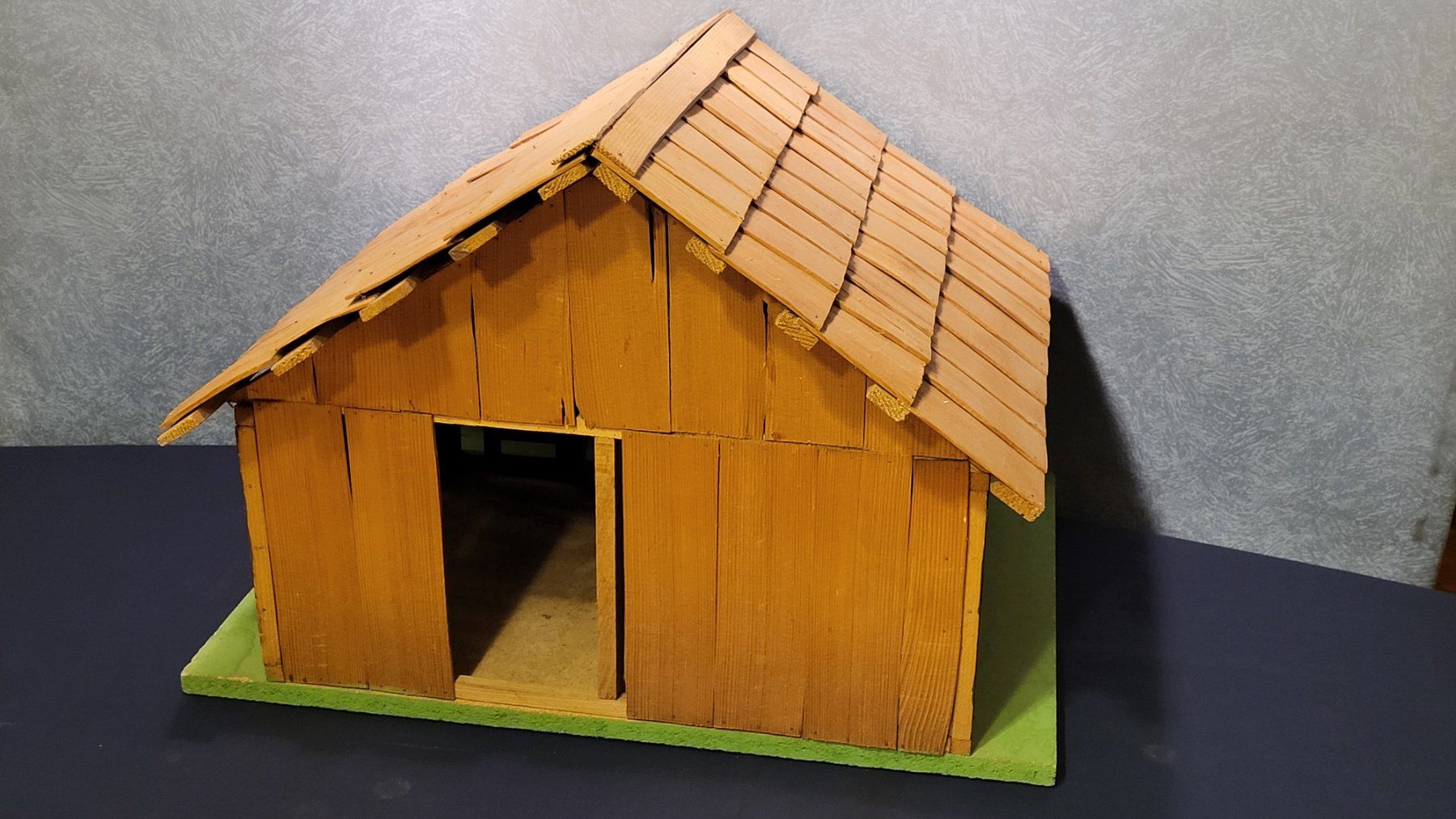 Giocattoli: Spielzeug Haus aus Holz – Usato da Uster venduto da gurust 1