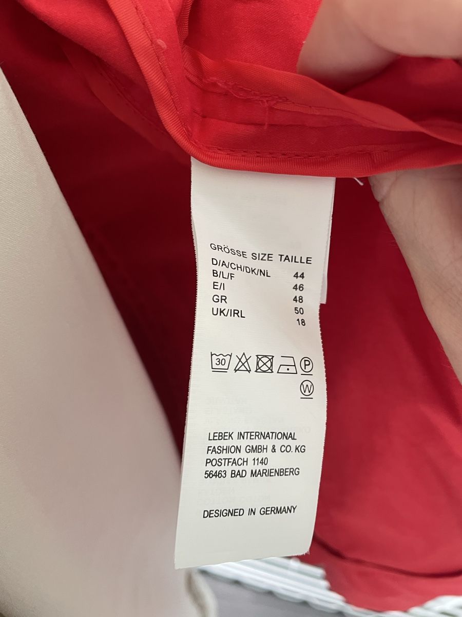 Giacche: Roter Blazer Übergangsjacke Gr. 44 – Usato da Opfikon venduto da janineschlosser 5