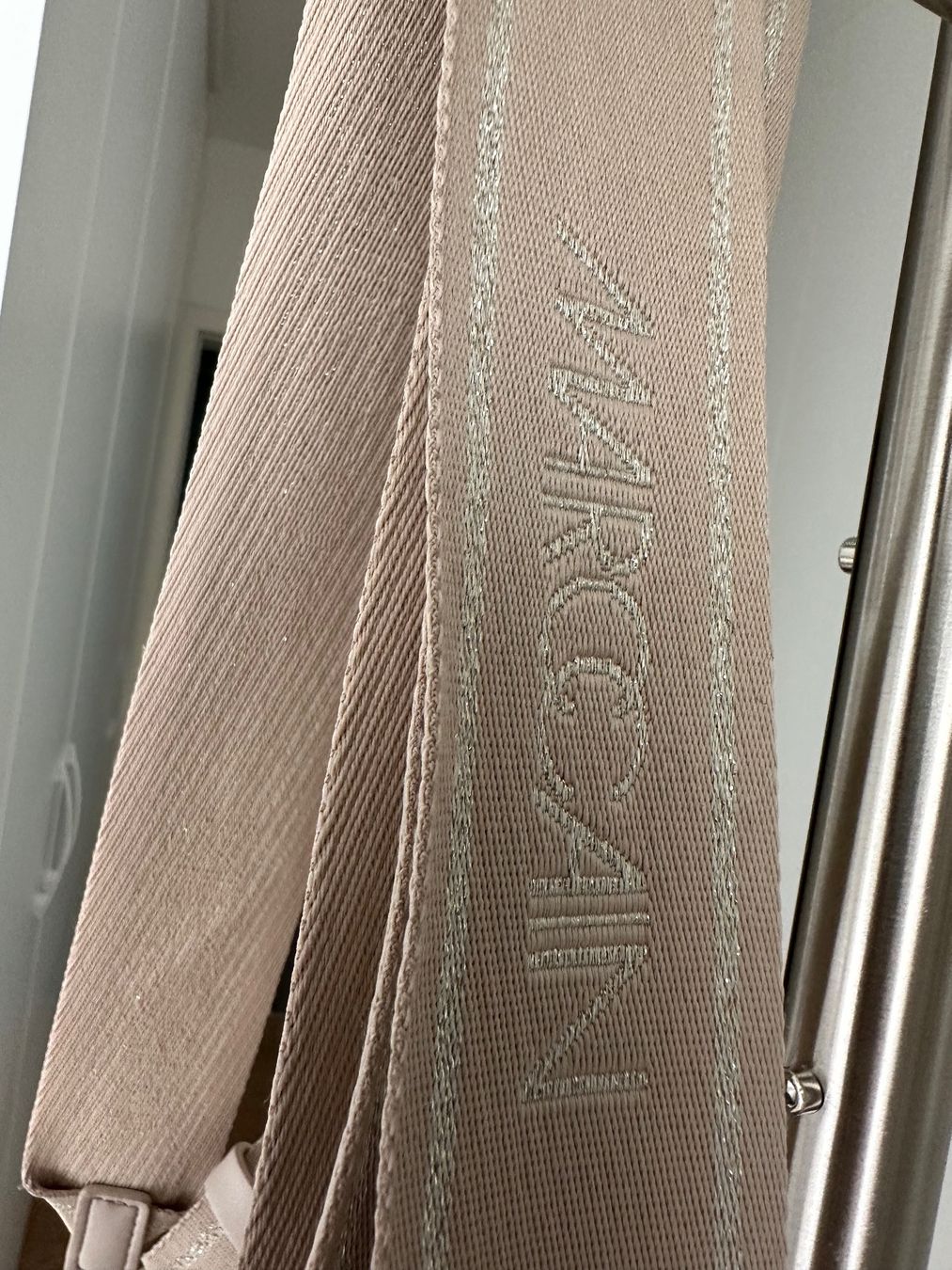 Marc Cain Borse da donna: Beuteltasche von Marc Cain – Usato da Agno venduto da Gabibon 7