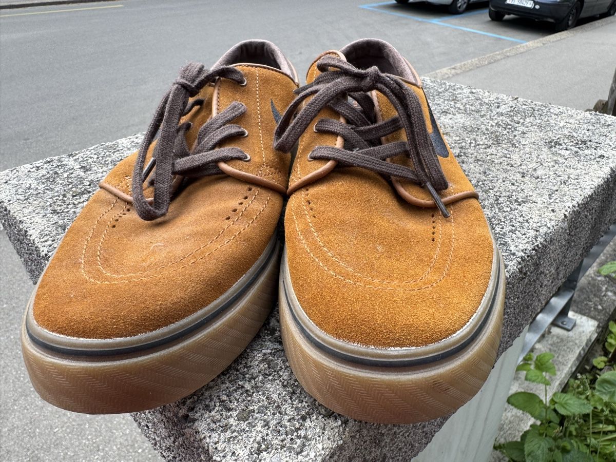 Nike Scarpe da uomo: Nike Sneaker – Usato da Basel venduto da Ursulabhardt