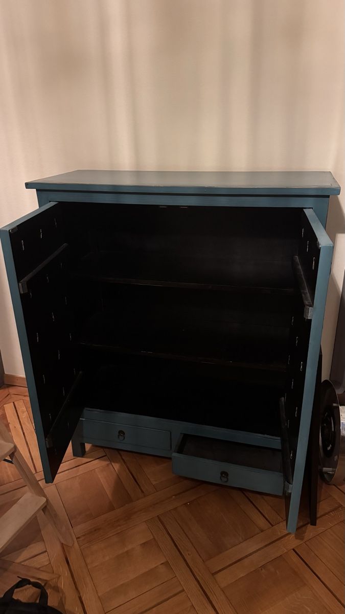 Schränke: Antique style storage cupboard – Gebraucht aus Lausanne von rob_n5cg 2
