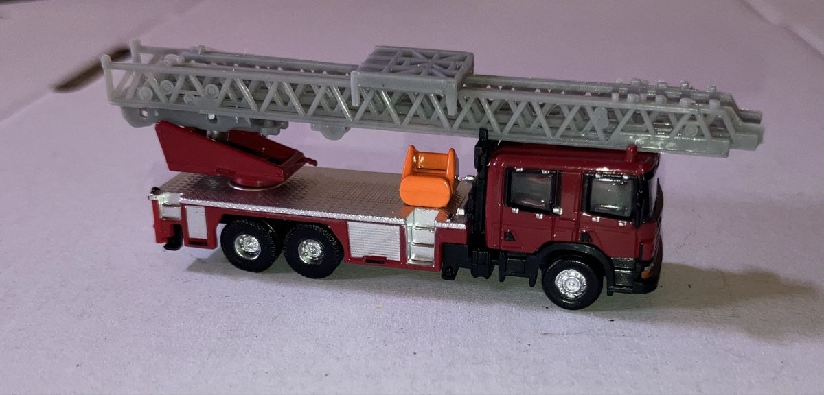 Scania Modellbausätze & Standmodelle: Camion pompier Scania Echelle N – Neu und originalverpackt aus Dompierre VD von immorentes 1