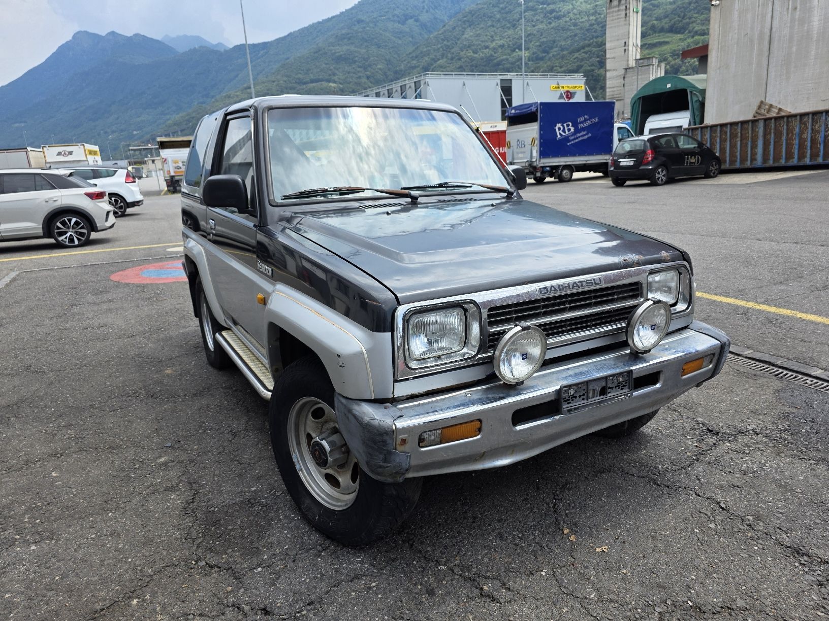 Daihatsu Autos: Daihatsu Feroza   – D'occasion à Cadenazzo par LuismacchineSagl