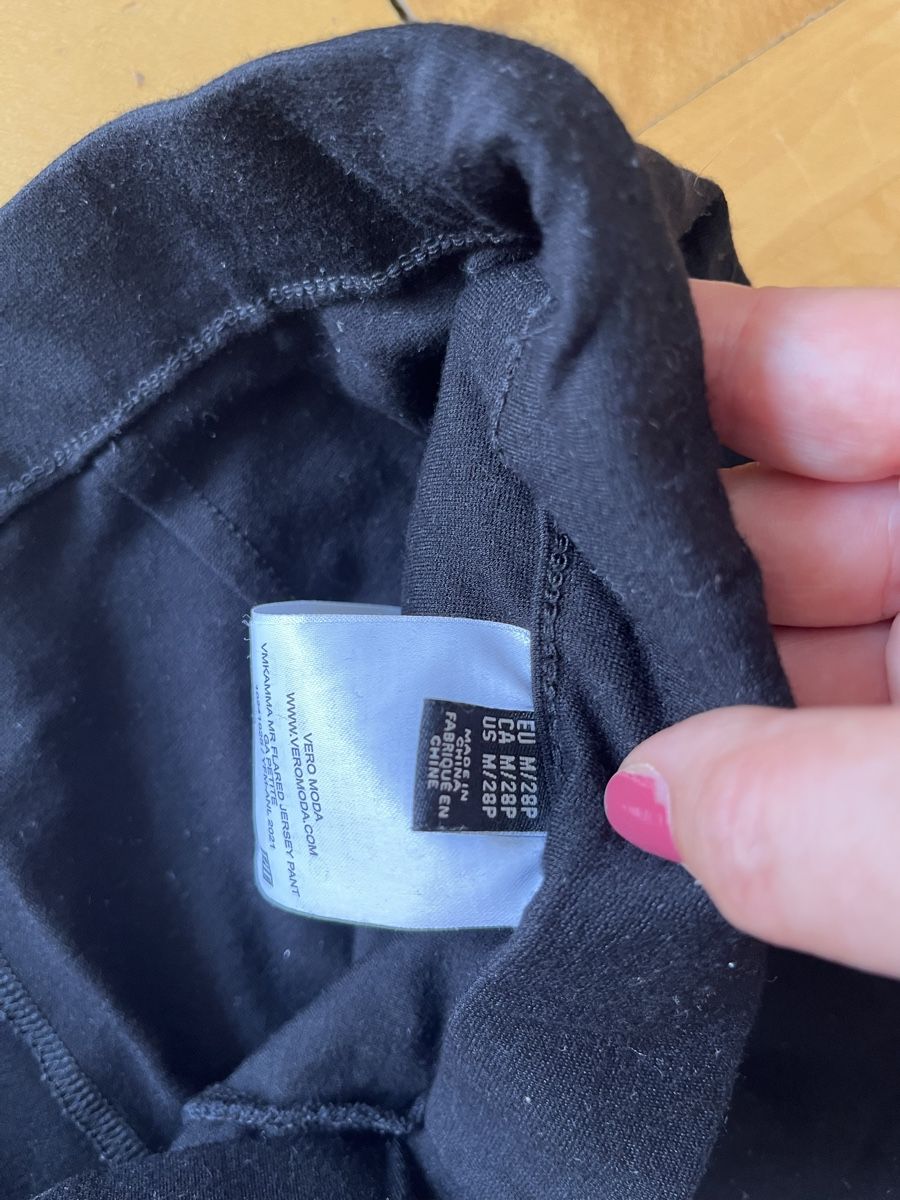 Vero Moda Pantalons: Vero Moda Hose Stoff – Neuf (Voir description) à Zürich par Closetbesties 2