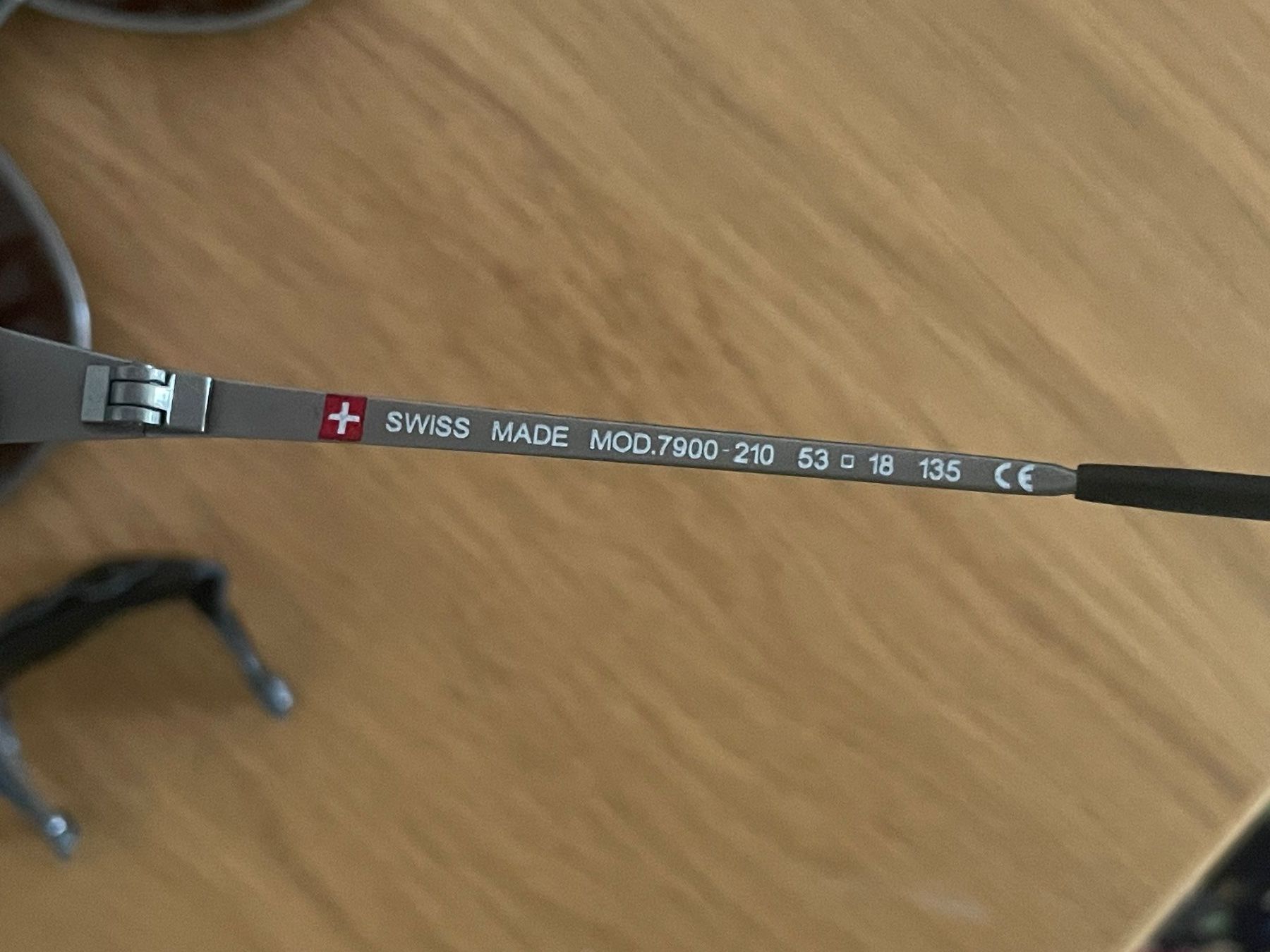 Occhiali & Lenti: Original Schweizer Armee Brille / Kampfbrille Mod.7900-210 – Usato da Winkel venduto da Kade50 8