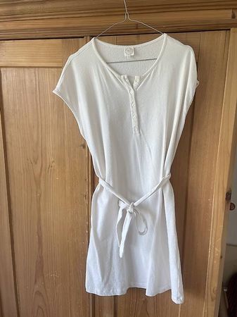 Kleid des petits hauts Grösse 1