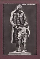 ZÜRICH - Pestalozzi Denkmal