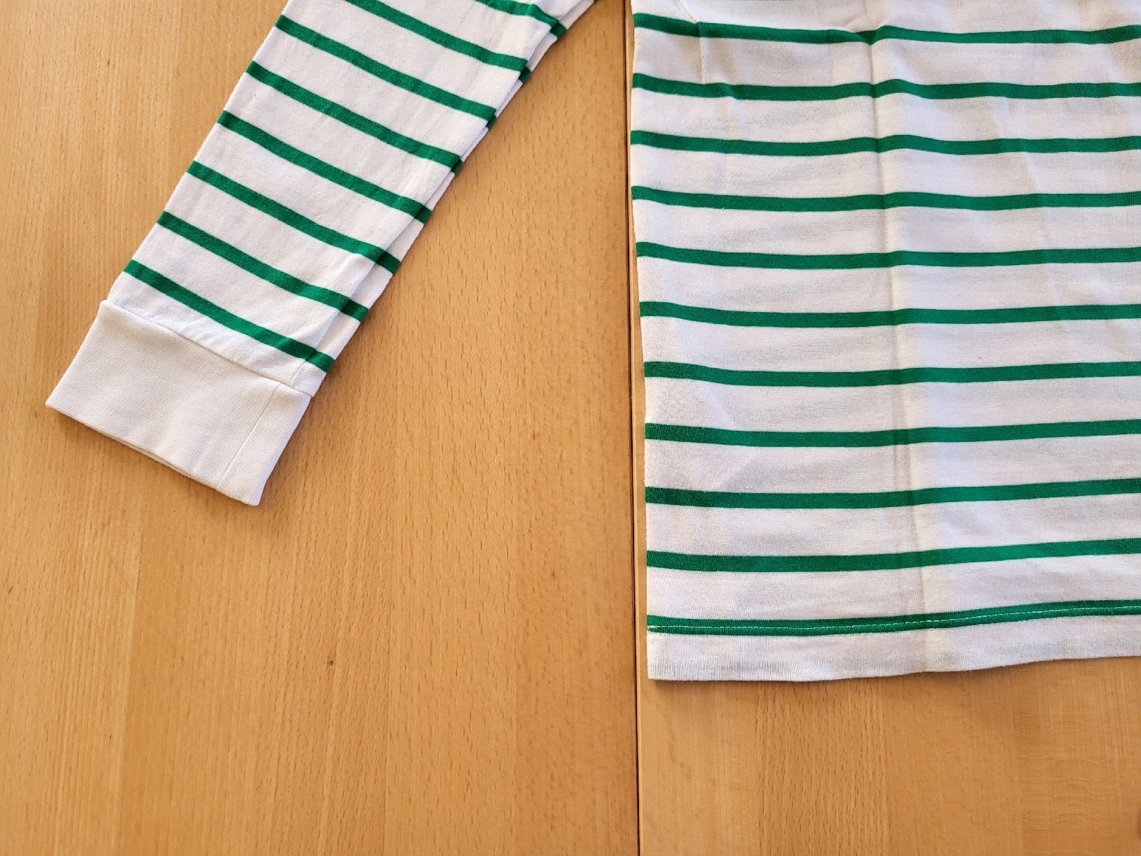 Tchibo Camicie, T-shirt & Polo: Langarmshirt Gr. 146/152 – Usato da Dürrenäsch venduto da DanaW01 6
