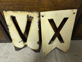 Vintage Schriften Schablone V & X, gut erhalten, Top!
