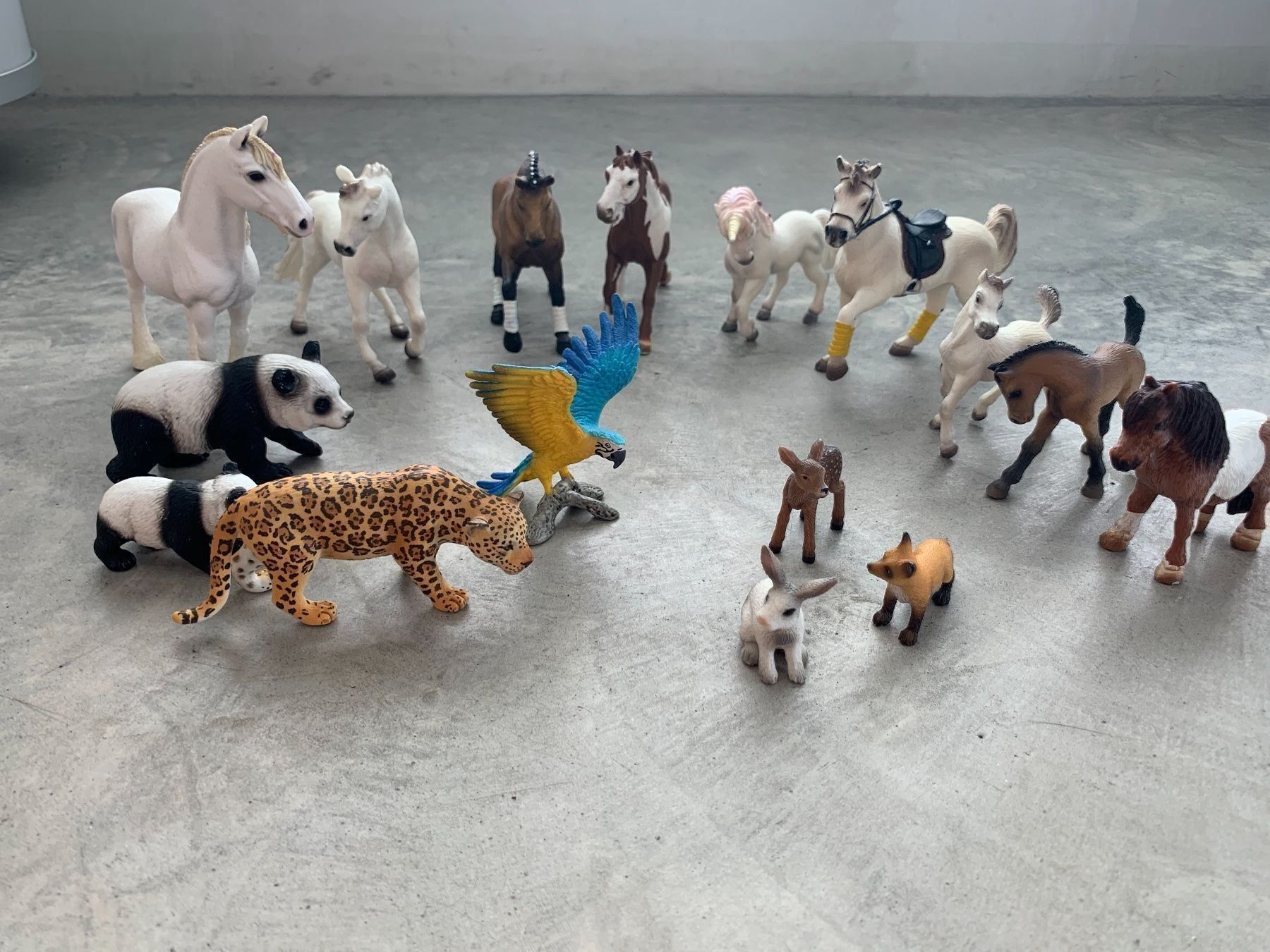 Schleich Spielzeuge: 16 Tiere  Schleich und Bullyland + Box – Neu (gemäss Beschreibung) aus Sargans von Rohan12 1