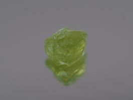 Ab 1CHF - Green Peridot (1 Rohstein) 3.1ct